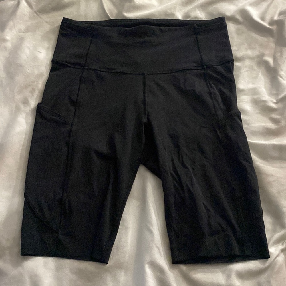 Lululemon biker shorts